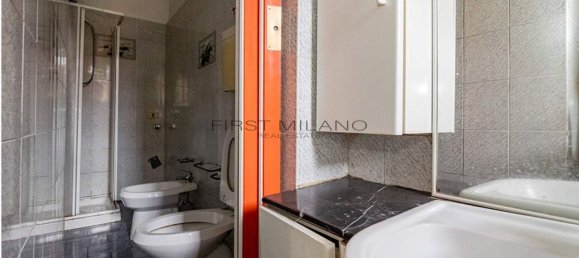 3 rooms Apartment in Milan, Italy No. 248504 7