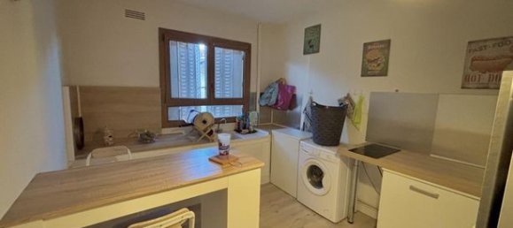 Квартира с 2 спальнями в Сен-Жюньен, Франция № 300720 2