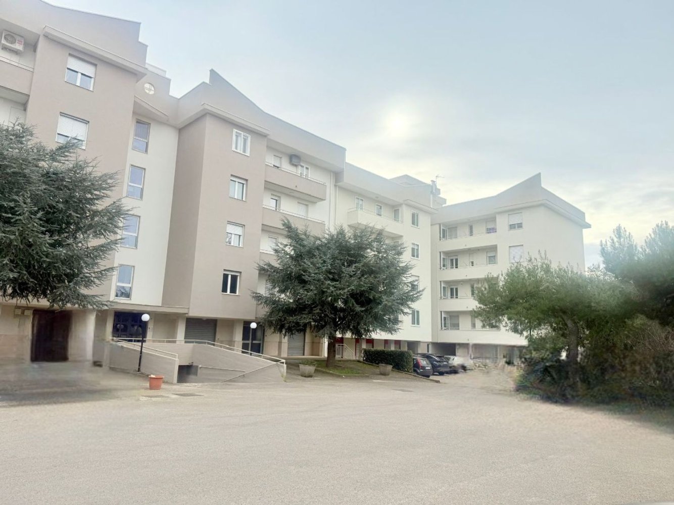 72m² Commercial property in Noci, Italy No. 42322