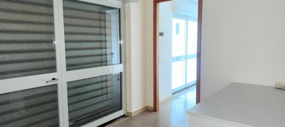 72m² Commercial property in Noci, Italy No. 42322 3