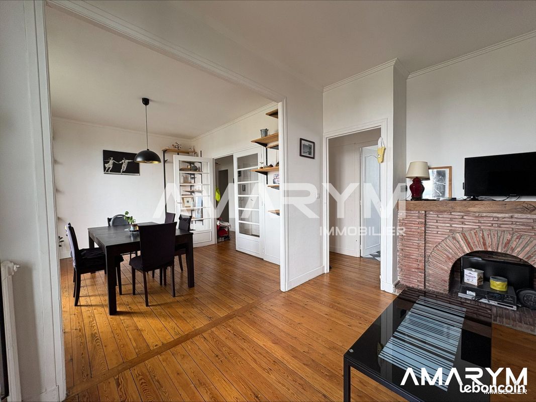 Apartamento de 2 dormitorios en Dieppe, France No. 353087
