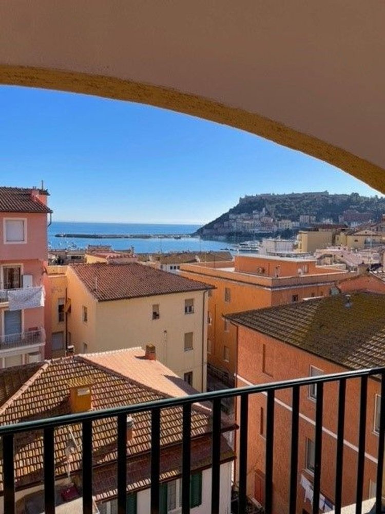 5 rooms Apartment in Monte Argentario, Italy No. 72716