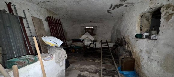 2 bedrooms House in Bottanuco, Italy No. 235860 2