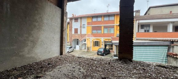 2 bedrooms House in Bottanuco, Italy No. 235860 9