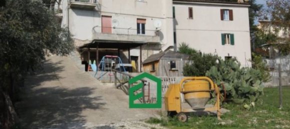 4 bedrooms Apartment in Alviano, Italy No. 158428 43