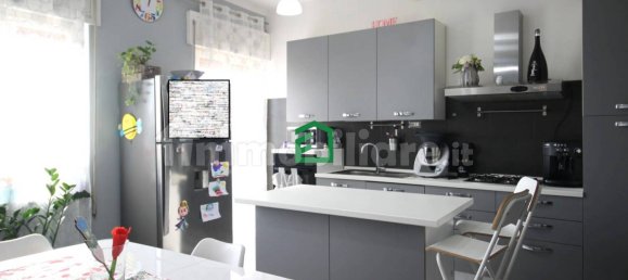 4 bedrooms Apartment in Alviano, Italy No. 158428 2