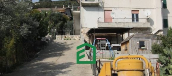 4 bedrooms Apartment in Alviano, Italy No. 158428 44