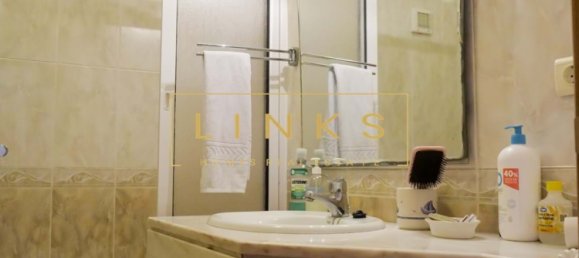 3 bedrooms Villa in Camara de Lobos, Portugal No. 205570 9