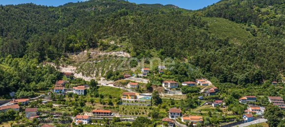 Terreno en Rio Caldo, Portugal 1100 m² No. 13064 4