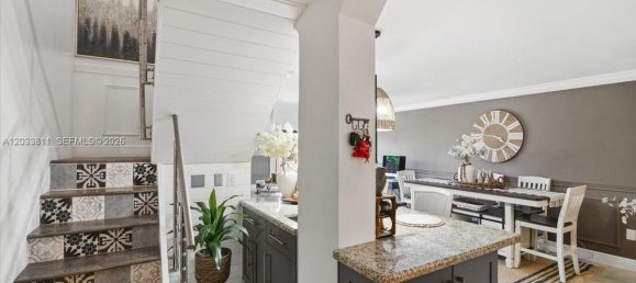 2 dormitorios dúplex en alquiler en Miami, Miami-Dade, Florida, USA № 614946 5