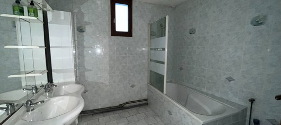 Casa de 3 dormitorios en La Ferte-sous-Jouarre, France No. 166450 19