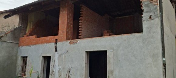 14 bedrooms House in Vercelli, Italy No. 380192 6