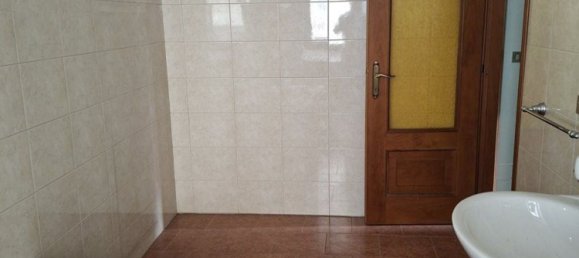 14 bedrooms House in Vercelli, Italy No. 380192 18