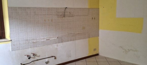 14 bedrooms House in Vercelli, Italy No. 380192 7