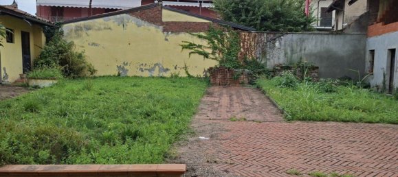 14 bedrooms House in Vercelli, Italy No. 380192 3