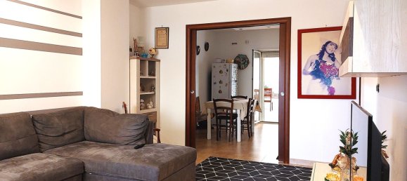 3 Schlafzimmer Wohnung in Monopoli, Italy, Nr. 318648 4