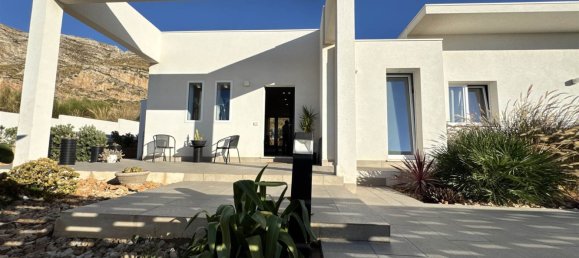 6 bedrooms Villa in Erice, Italy No. 372522 21
