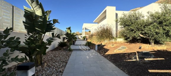 6 bedrooms Villa in Erice, Italy No. 372522 34