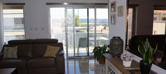 Дом с 3 спальнями в Калдаш да Раинья, Португалия № 201699 4