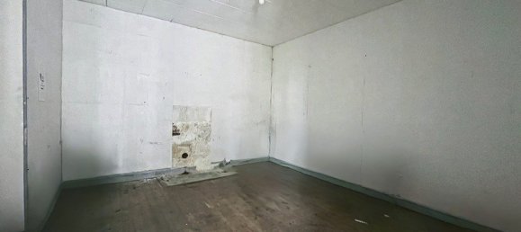 3 bedrooms House in Bourgneuf, France No. 101362 8