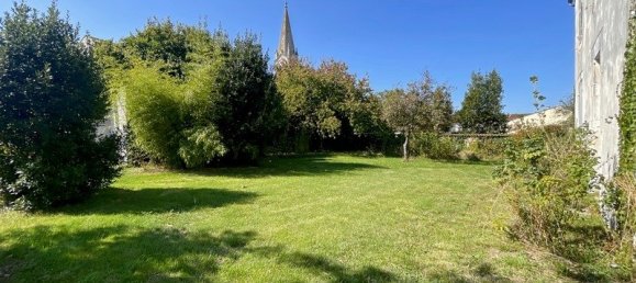 3 bedrooms House in Bourgneuf, France No. 101362 2