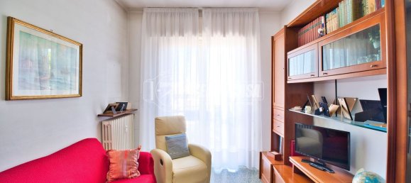 Apartamento de 3 habitaciónes en Novara, Italy No. 305258 3