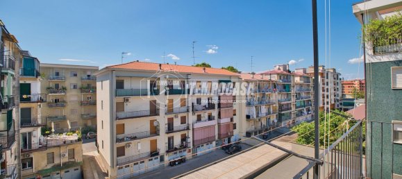 Apartamento de 3 habitaciónes en Novara, Italy No. 305258 21