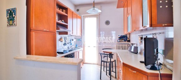 Apartamento de 3 habitaciónes en Novara, Italy No. 305258 6