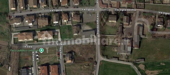 4 bedrooms Apartment in Corteolona e Genzone, Italy No. 204677 14