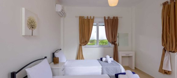 3 bedrooms Villa in Chania, Greece No. 4 19