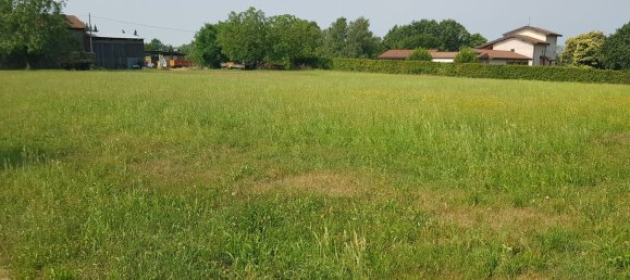 715m² Land in Agrate Conturbia, Italy No. 66381 11