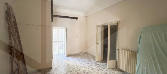 2-Zimmer Gewerbliche Immobilie in Molfetta, Italy, Nr. 28709 5