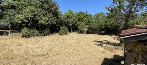 576m² Land in Nort-sur-Erdre, France No. 342048 2