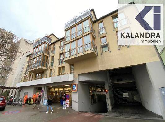  Parking in Neubau, Austria No. 58570