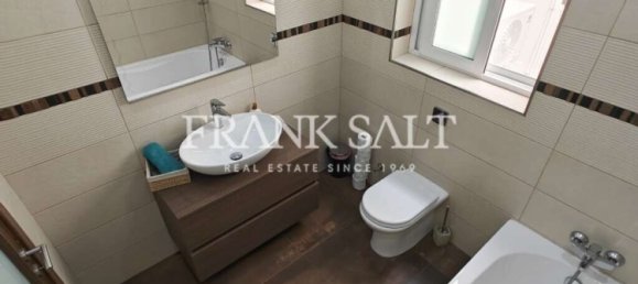 3 Schlafzimmer Wohnung in Zebbug, Malta, Nr. 2838 5