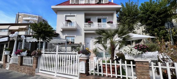 4 bedrooms Apartment in Cattolica, Italy No. 310577 34