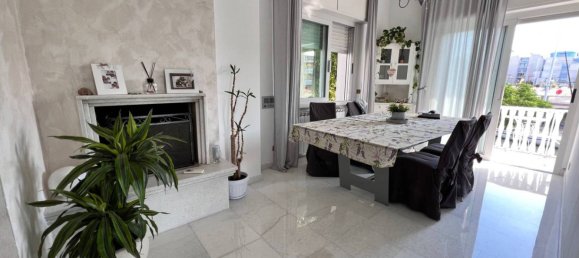 4 bedrooms Apartment in Cattolica, Italy No. 310577 13