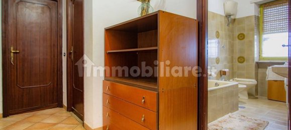 4 غرف نوم فيلا في San Cesareo, Italy رقم 159743 22