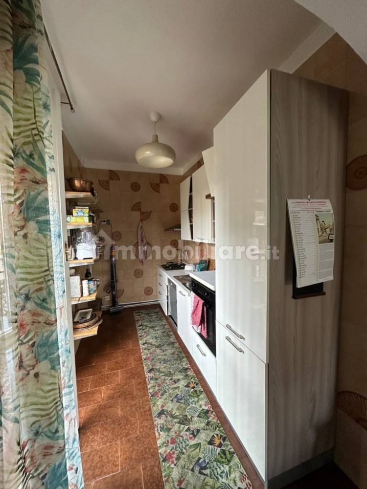 3 bedrooms Apartment in Monza, Italy No. 228417