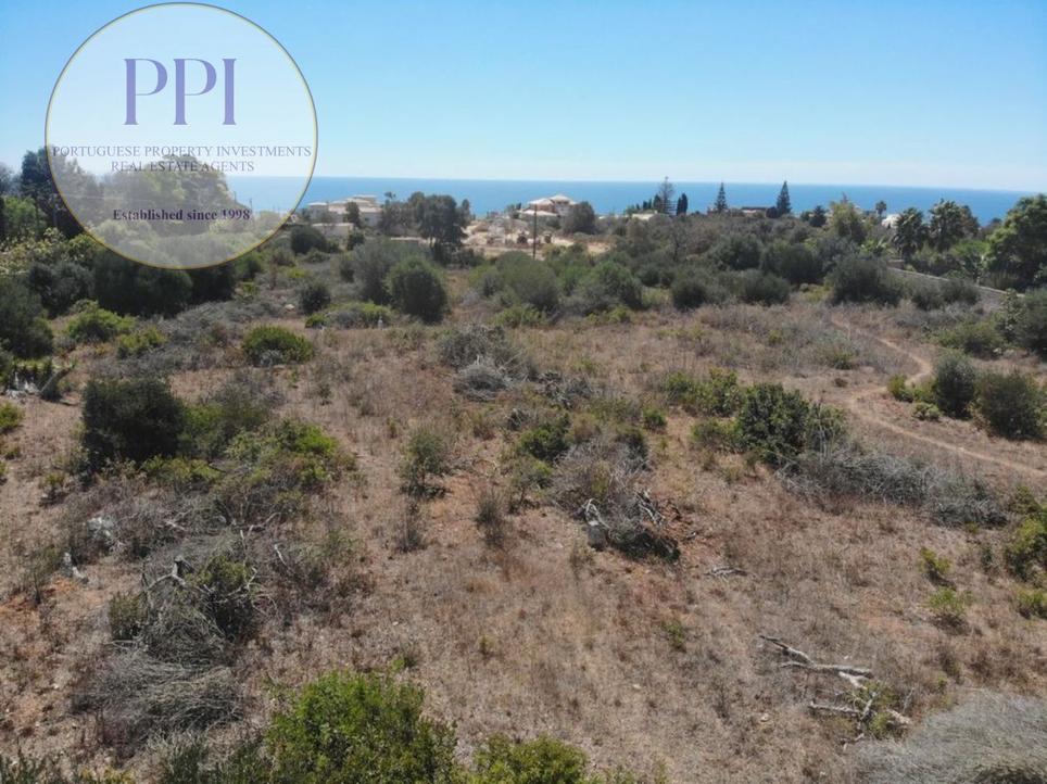 Terreno em Luz, Portugal 20680 m² N.º 237820