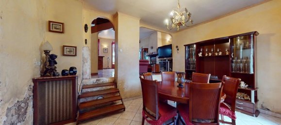 3 bedrooms House in Montfermeil, France No. 162187 3