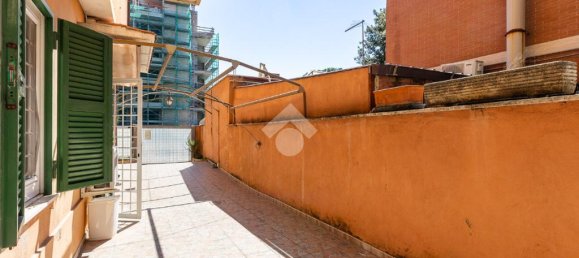 1 bedroom Apartment in Rome, Italy No. 298306 14