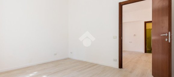 1 bedroom Apartment in Rome, Italy No. 298306 24