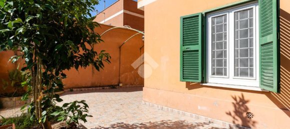 1 bedroom Apartment in Rome, Italy No. 298306 7