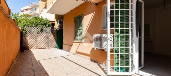 1 bedroom Apartment in Rome, Italy No. 298306 13