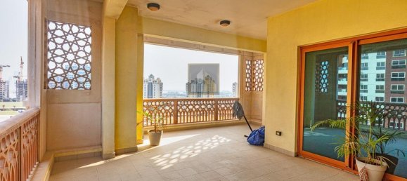 2 bedrooms Apartment in Palm Jumeirah, UAE No. 7989 7
