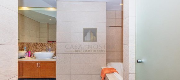 2 bedrooms Apartment in Palm Jumeirah, UAE No. 7989 8