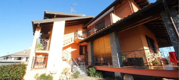 4 rooms Villa in Maggiora, Italy No. 125982 3