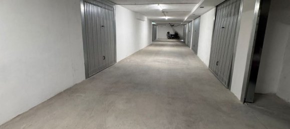 18m² Garage in Rome, Italy No. 332296 9