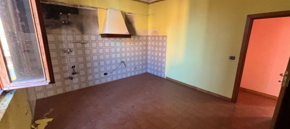 Дом с 6 комнатами в Фьорано Моденесе, Италия № 109852 13